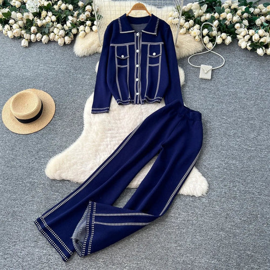 Woolen Buttoned Contrast Stitch Set FT497