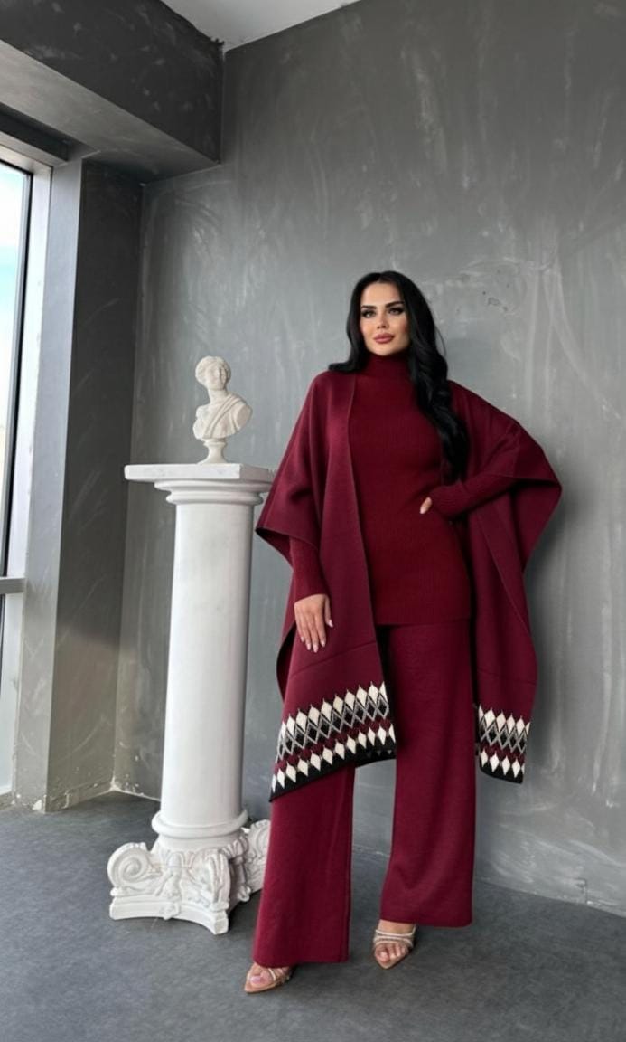 Woolen Embrace Cape Coord Set FT502