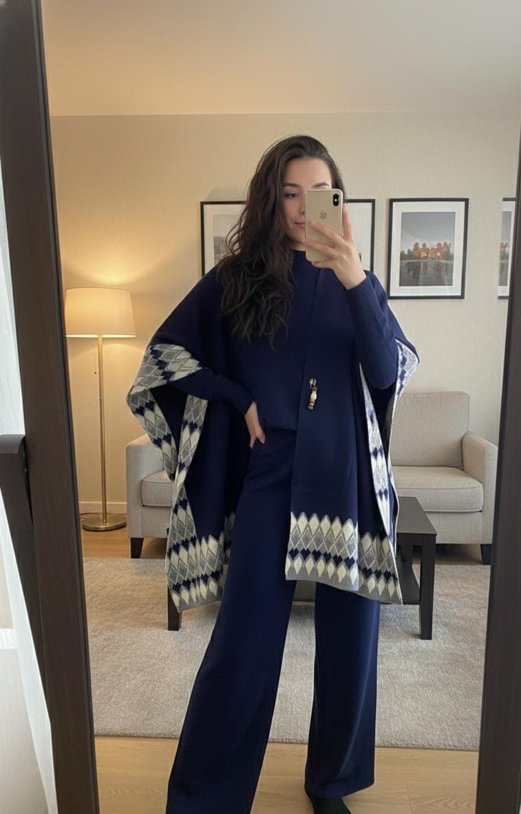 Woolen Embrace Cape Coord Set FT502