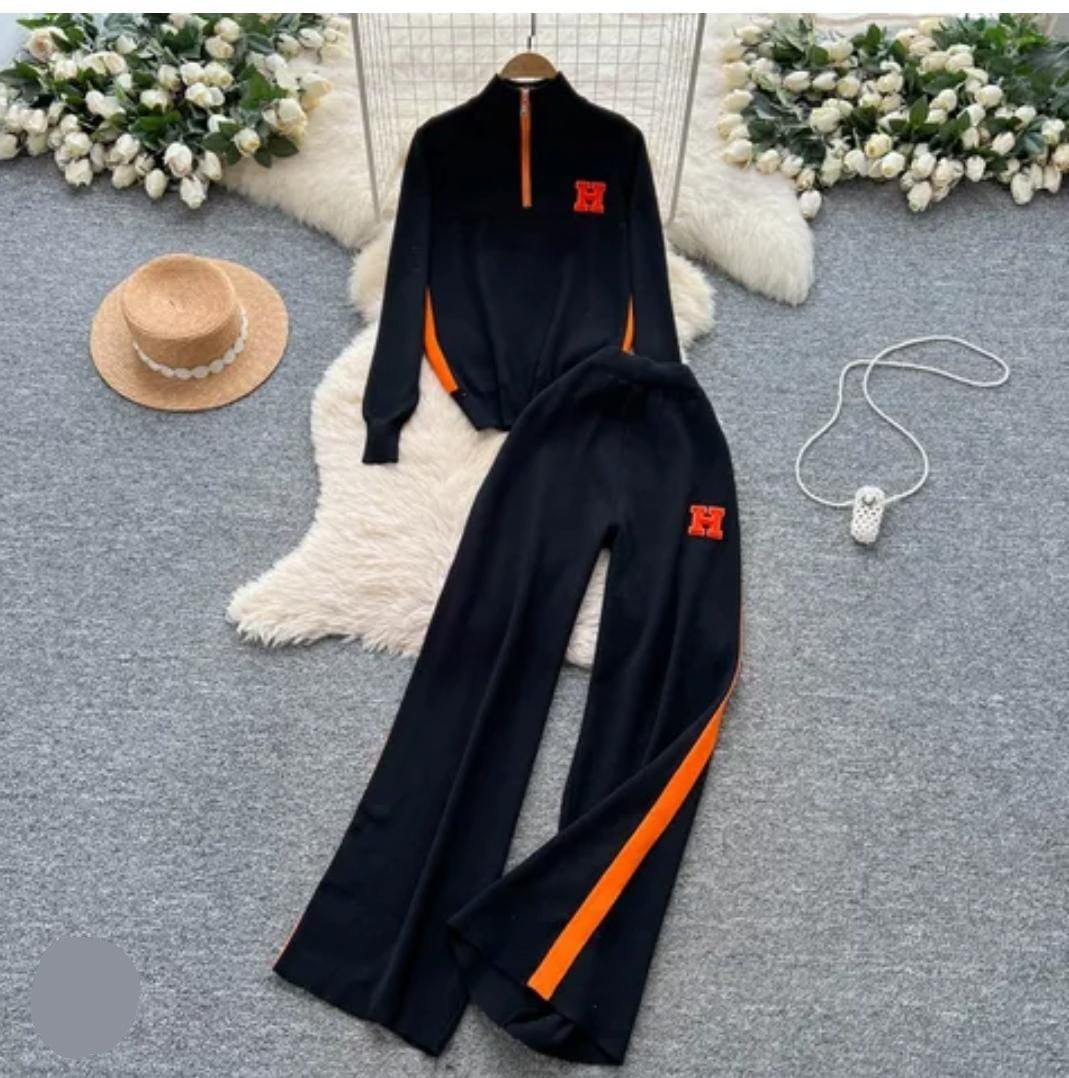 Contrast Stripe Tracksuit FT504