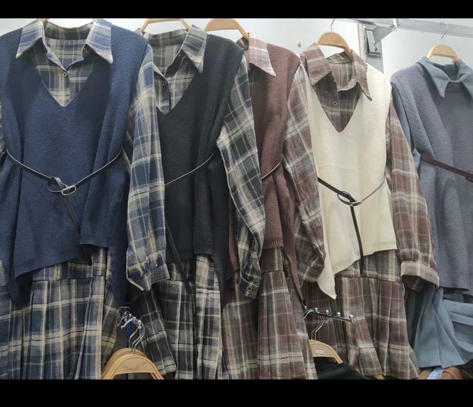 Plaid Winter Dress with Vest FT506