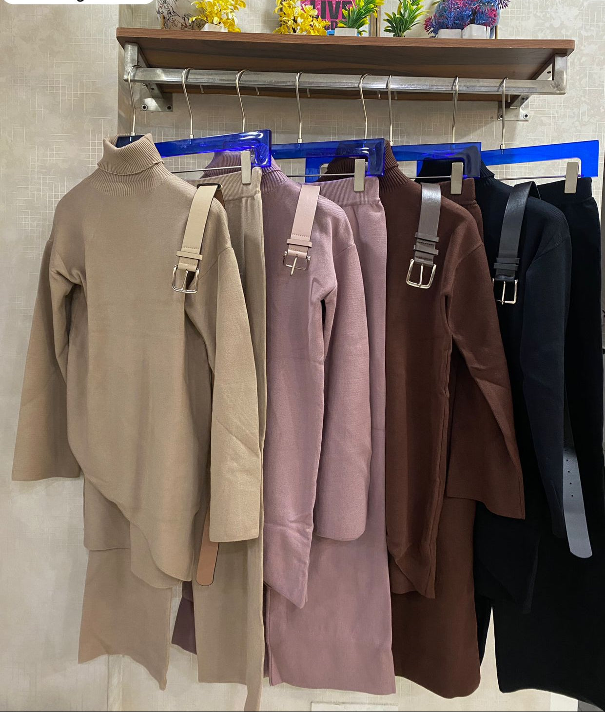 The Asymmetric Heavy Woolen Set FT517