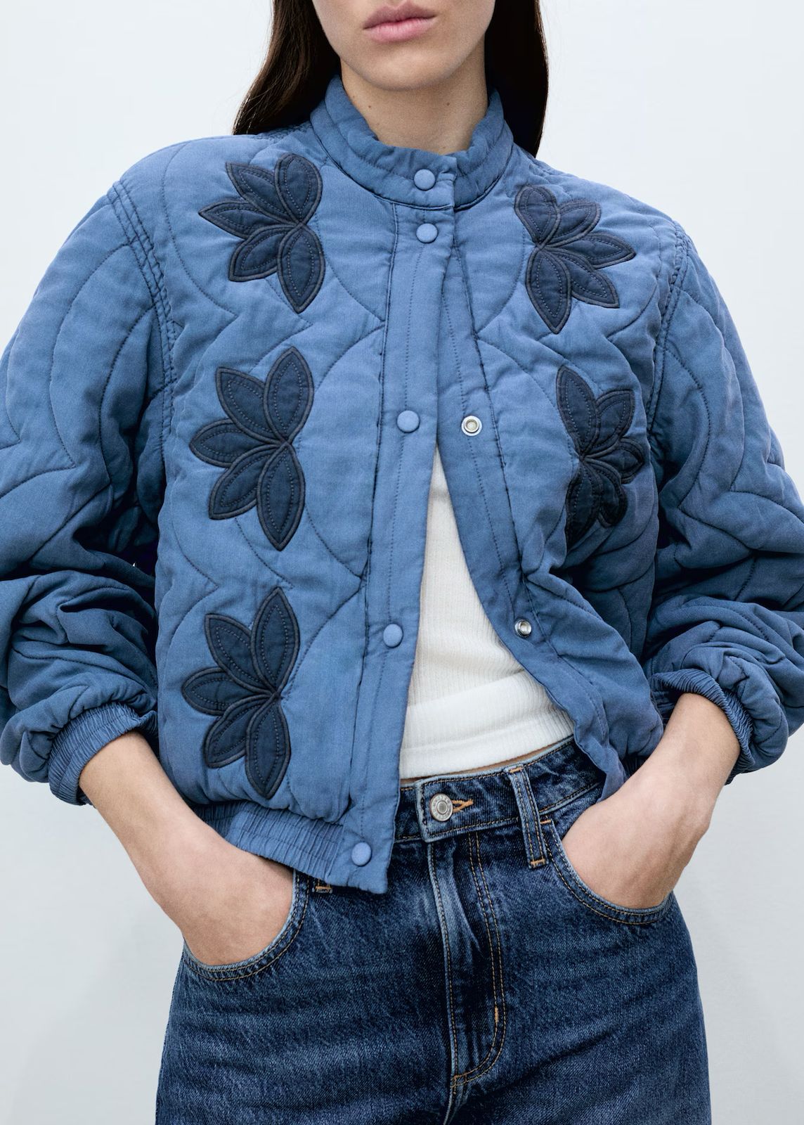 Floral Embroidered Jacket FT525