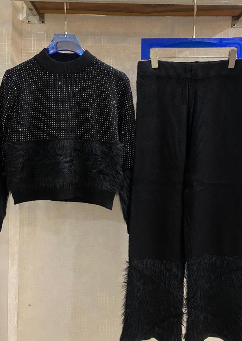 Featherlight Woolen Co-ord Set FT531