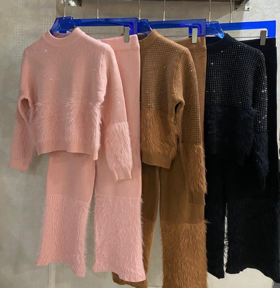 Featherlight Woolen Co-ord Set FT531