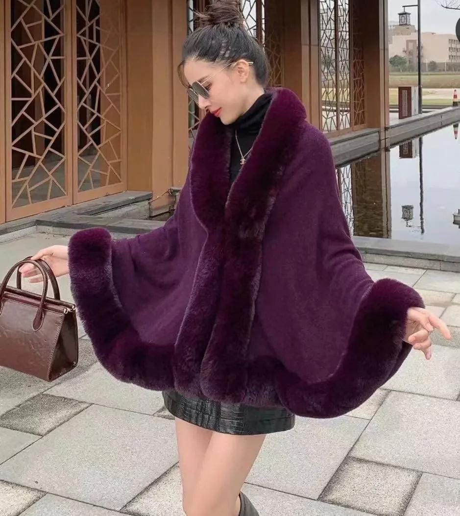 Beautiful Warm Fur Cape FT543
