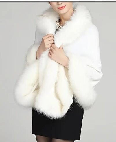 Beautiful Warm Fur Cape FT543