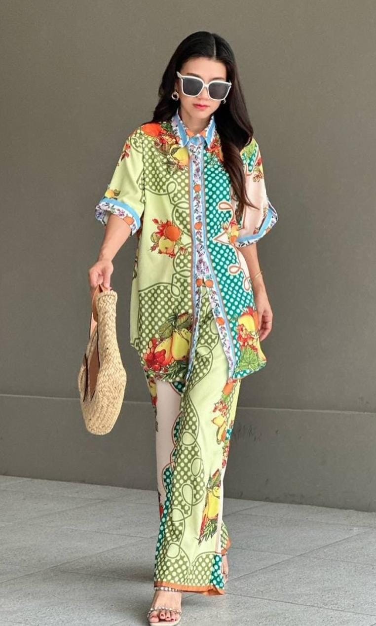 Holiday Printed oversize Printed Coord Set FT547