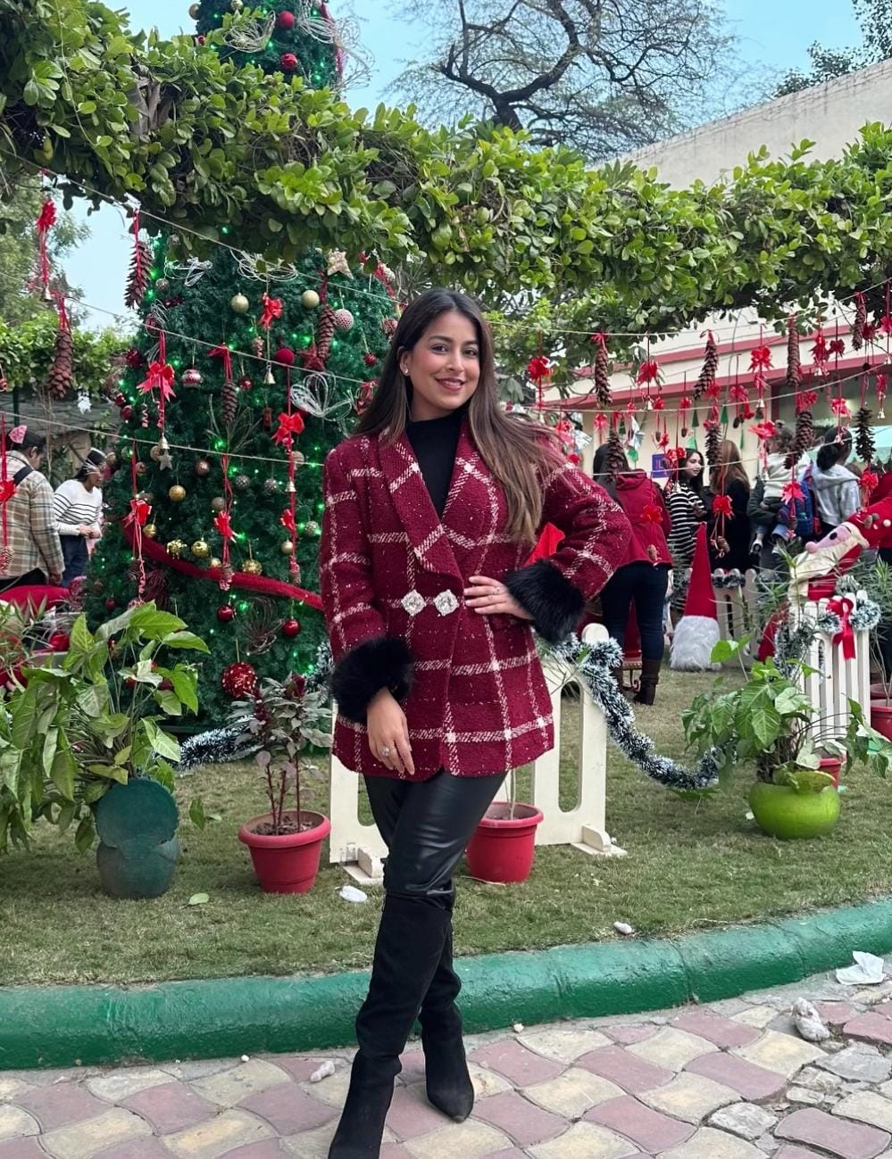 Embellished Tweed Blazer FT570