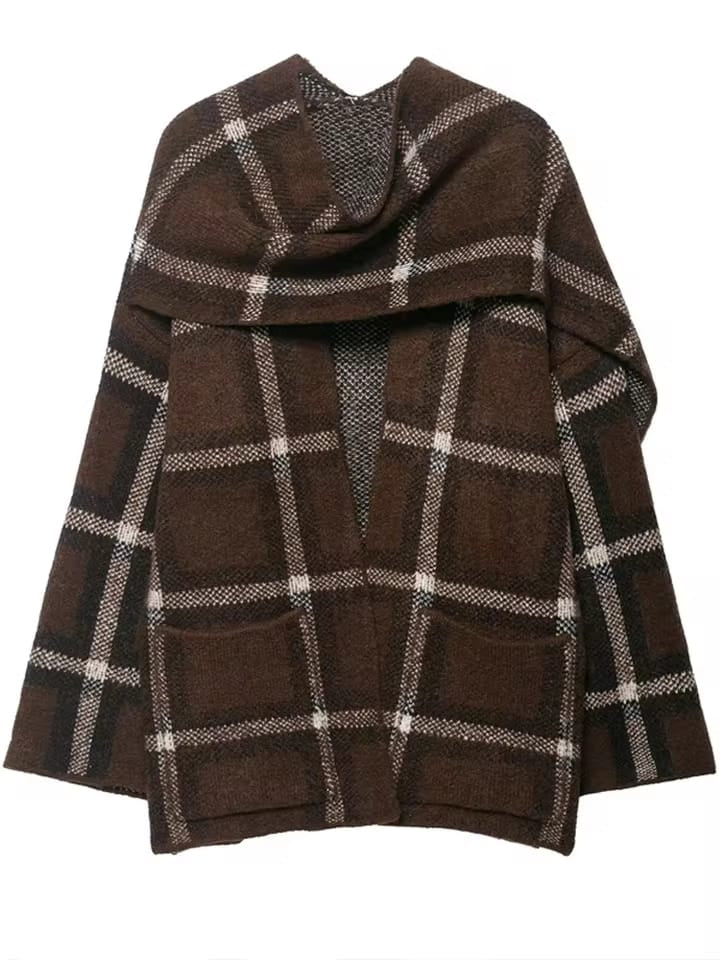 Woolen Coat with Attached Stole FT575