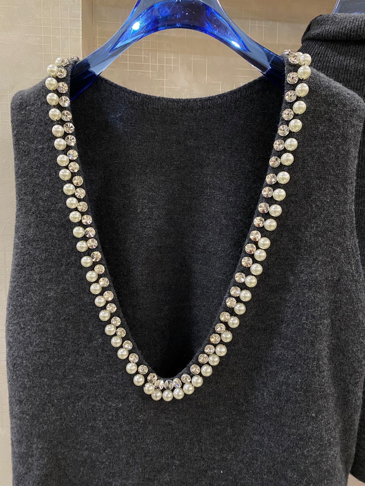 High neck Inner with Pearl Detailed V-neck Top and Pants FT581