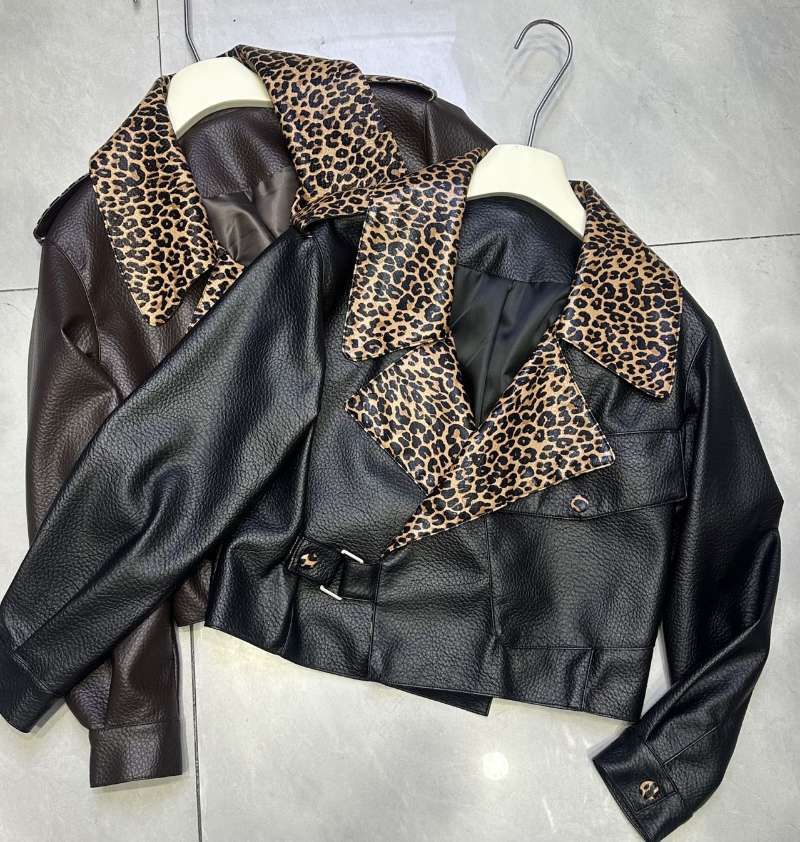 Leather Jacket with Leopard Print Collar FT583