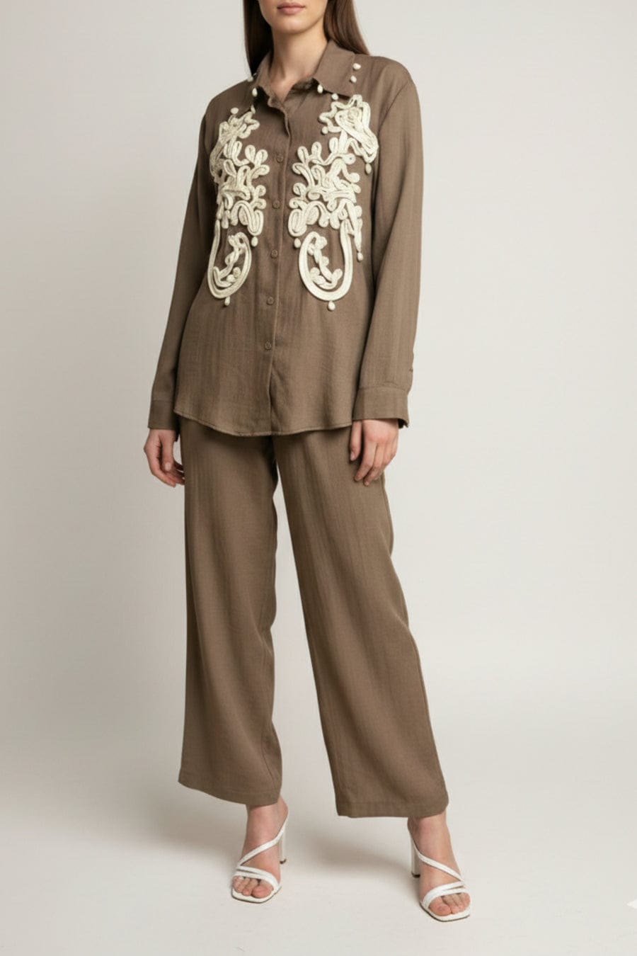 Luxury Shells And 3D Embroidered Co-Ord Set FT871