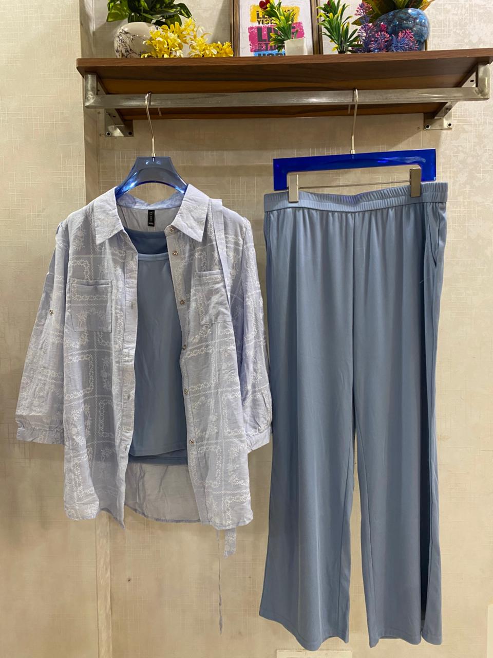 Stunning Shirt Co-Ord Set With Inner And Belt FT730