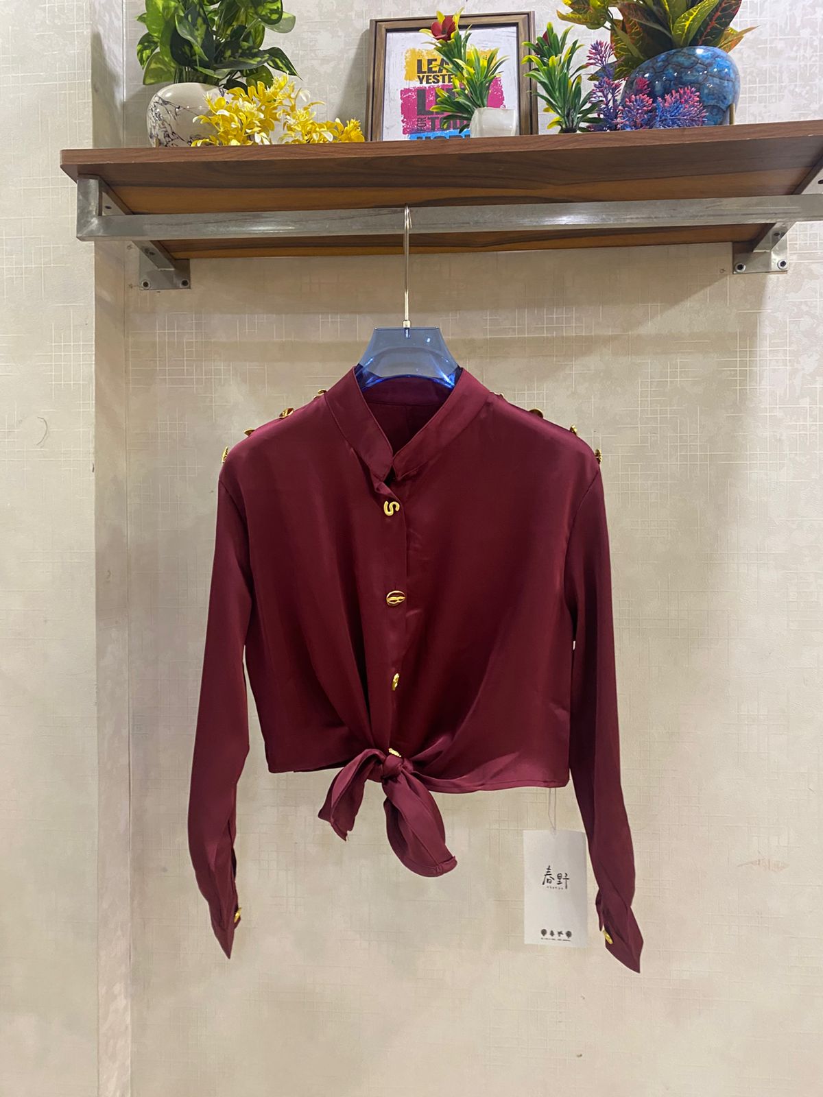 Cropped Knot Shirt FT745