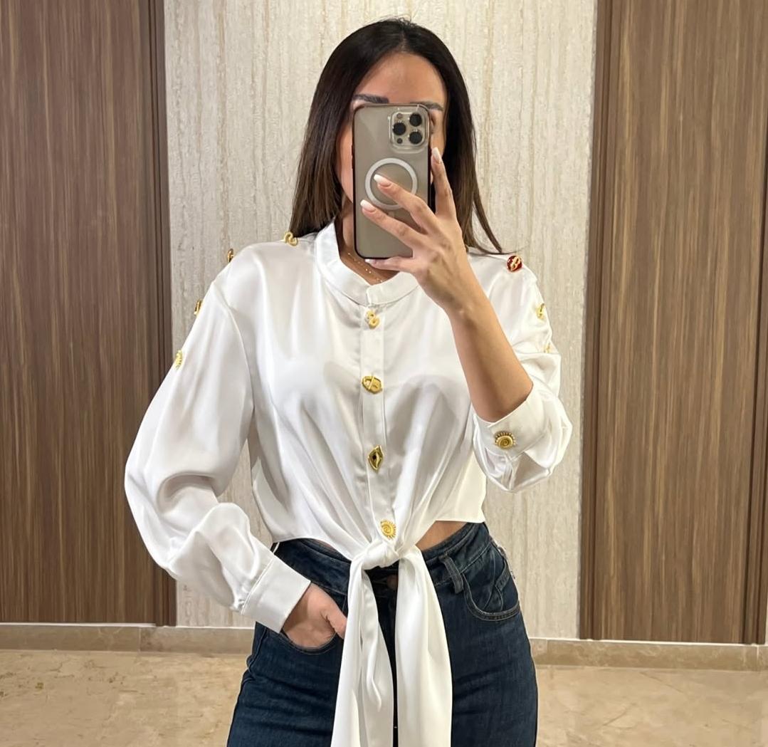 Cropped Knot Shirt FT745