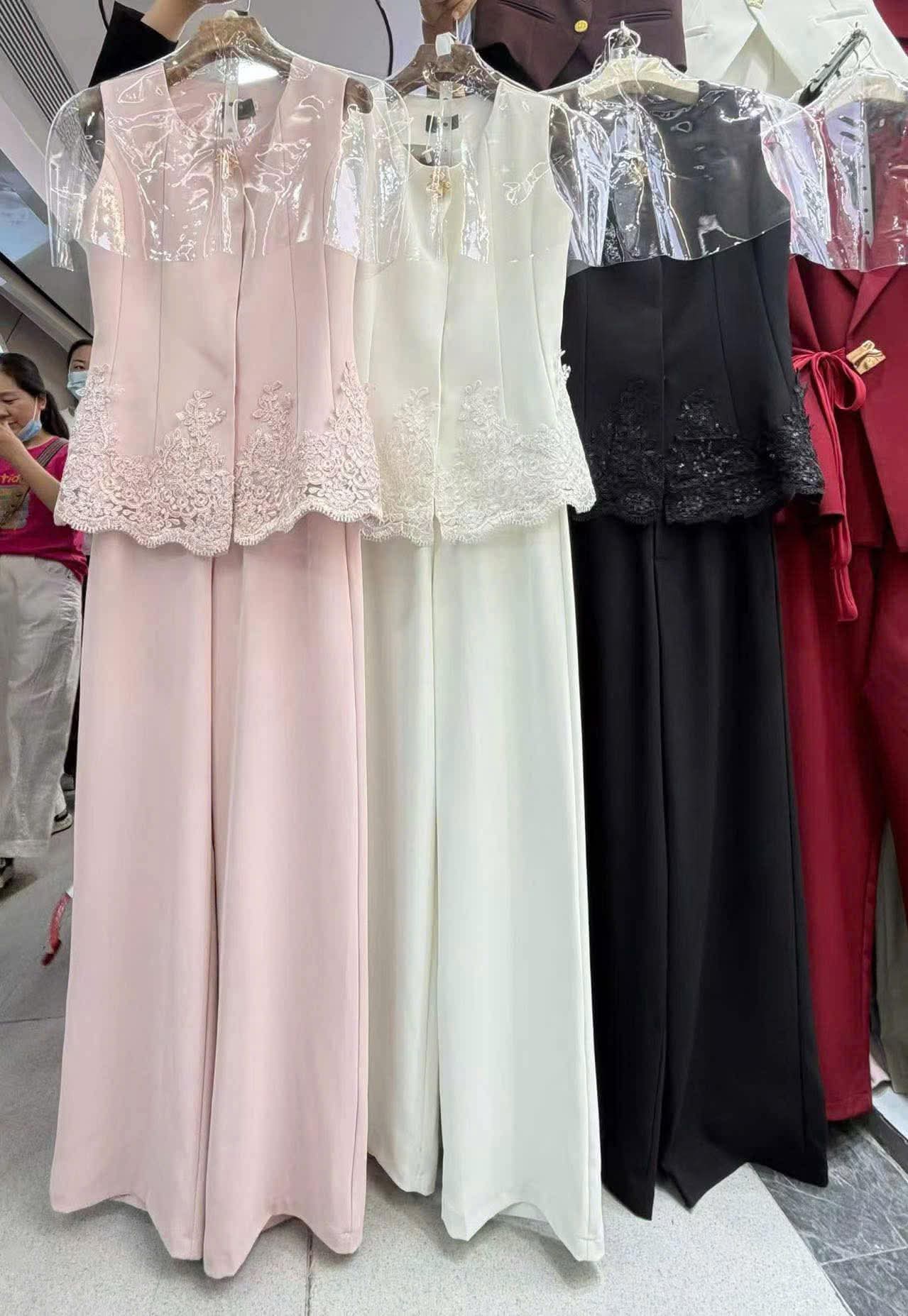 Beautiful Lace Detailed 2 pcs Set FT765
