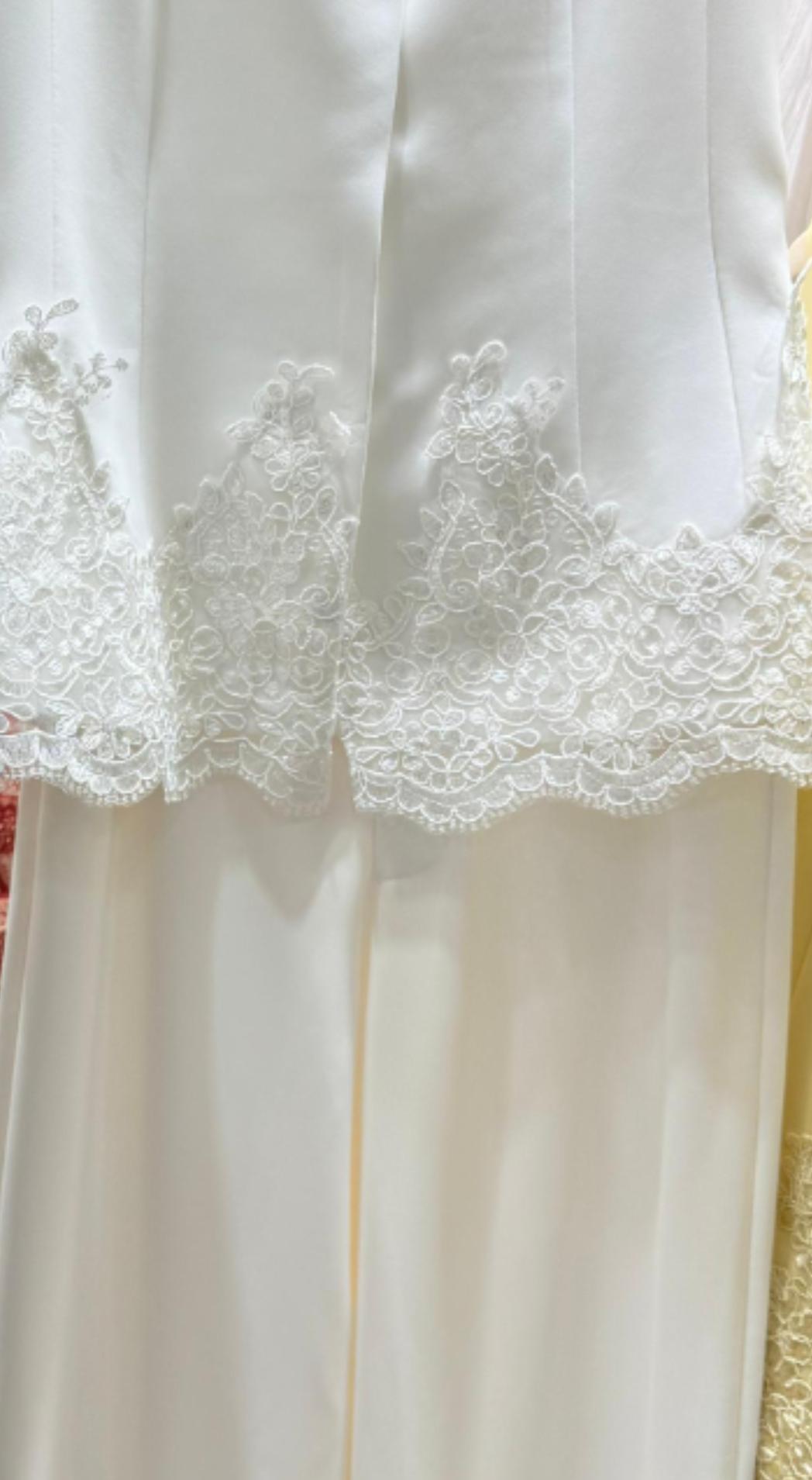 Beautiful Lace Detailed 2 pcs Set FT765
