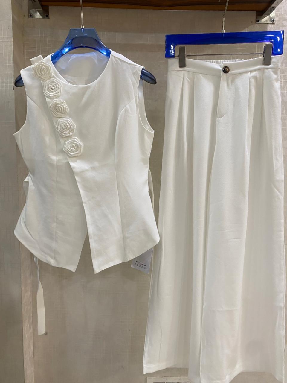 Flower Waist Coat And Pant Set FT769