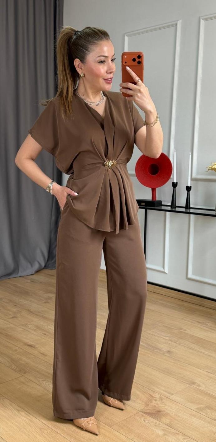 V-Neck Top With Wide-Leg Trouser FT789