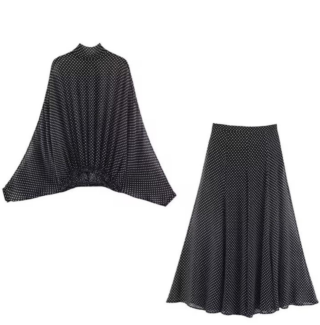 Beautiful Polka Dots Skirt Set FT850