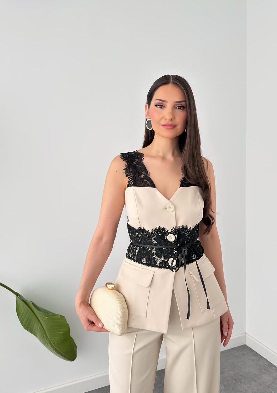 Power Suit With Lace Detailed Belt FT779