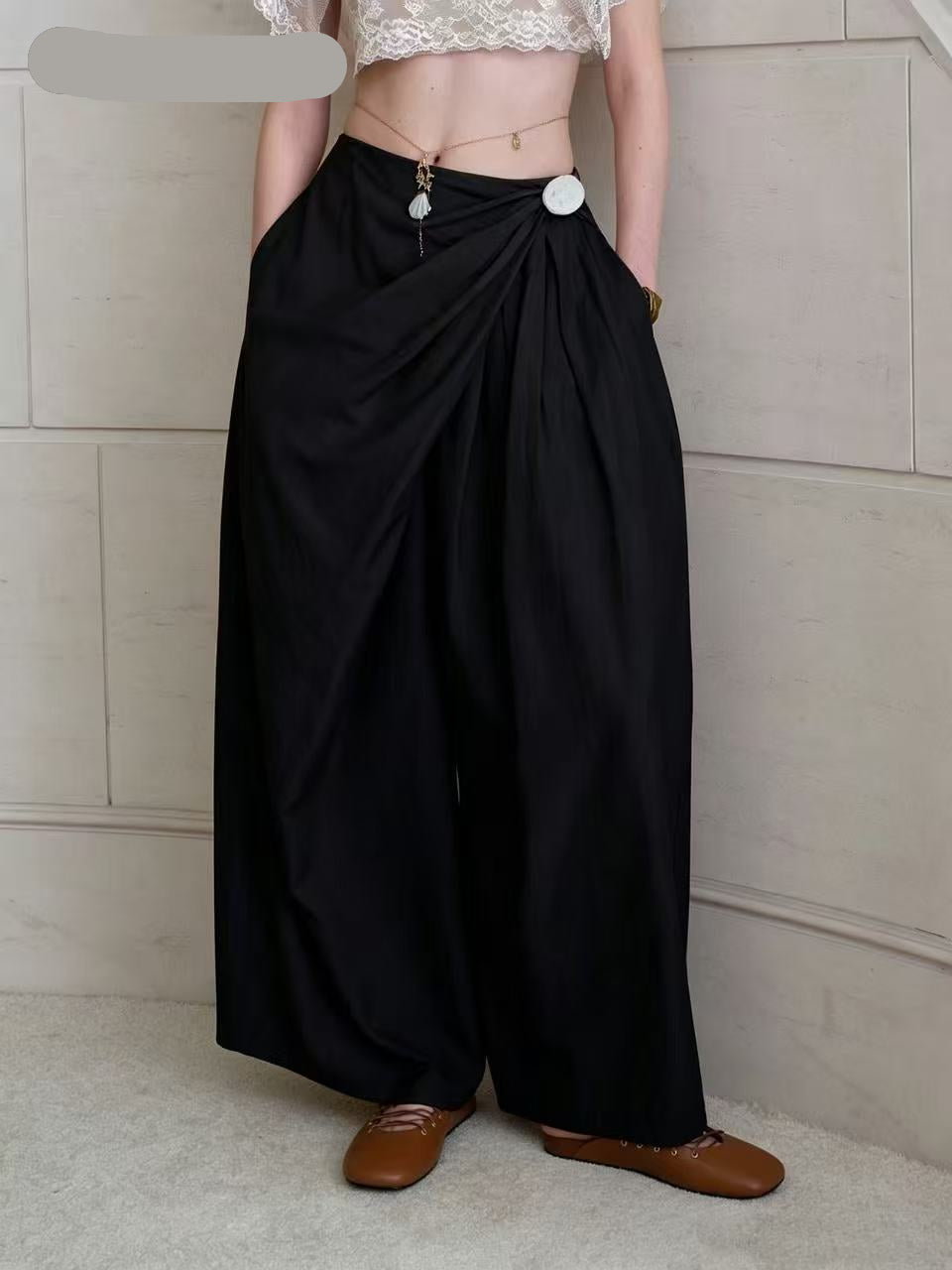 High-Waist Loose Pant With Wrap Design And Metal Button Detail FT820