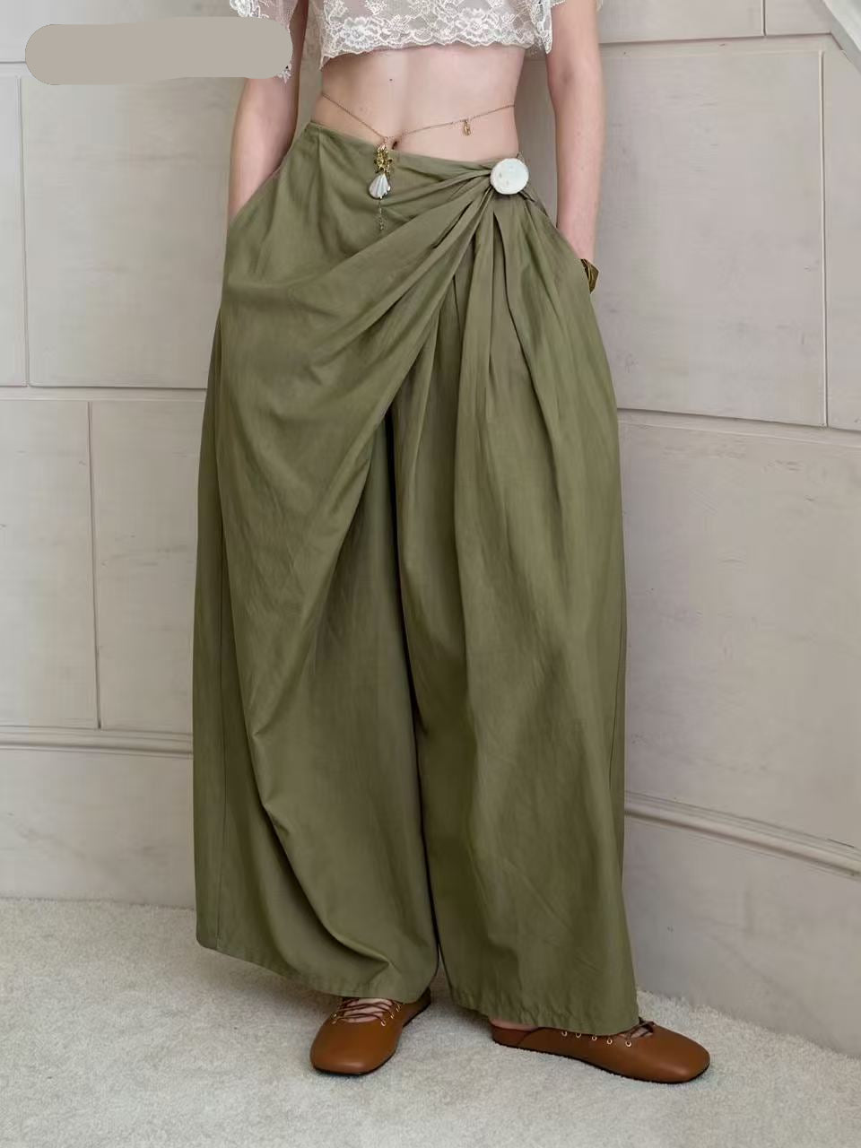 High-Waist Loose Pant With Wrap Design And Metal Button Detail FT820