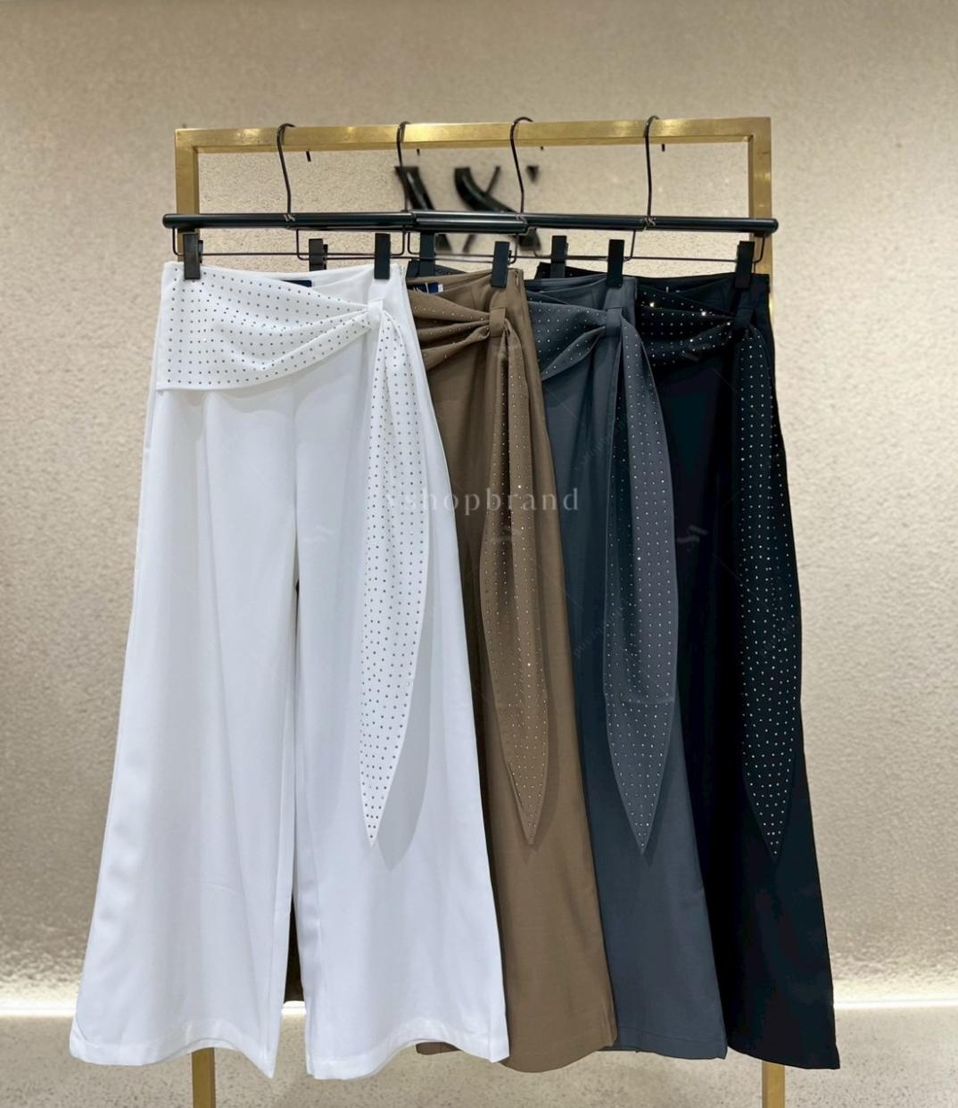 Embellished High-Waisted Wide-Leg Pant FT837
