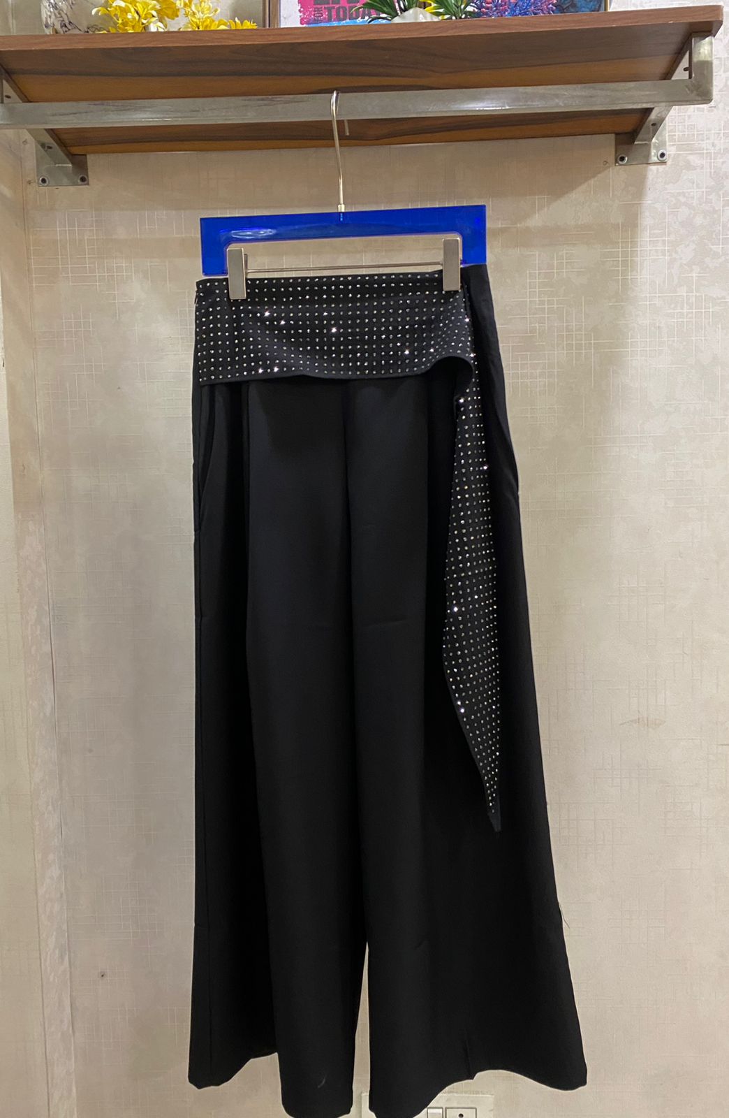 Embellished High-Waisted Wide-Leg Pant FT837