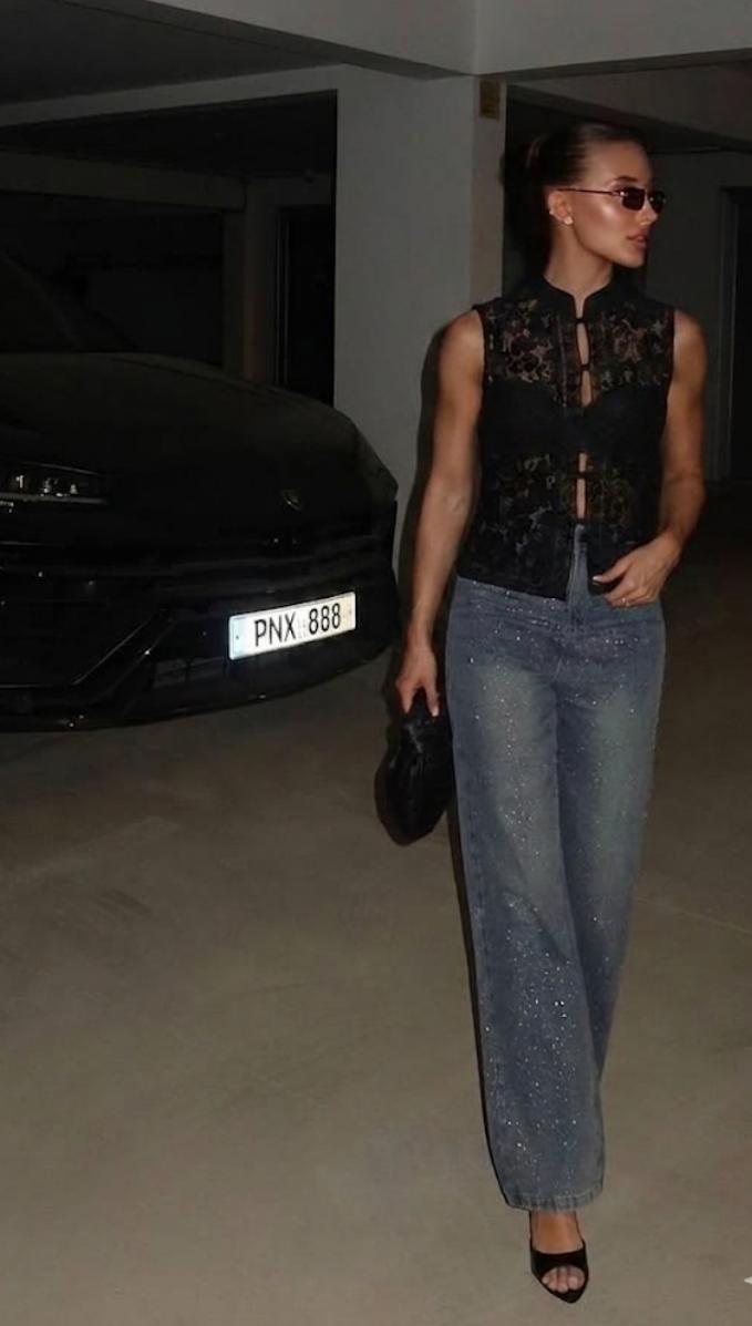 Classic Lace Top FT908