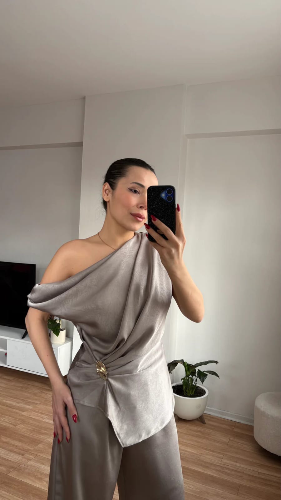 Draped Co-Ord Set With Buckle FT915