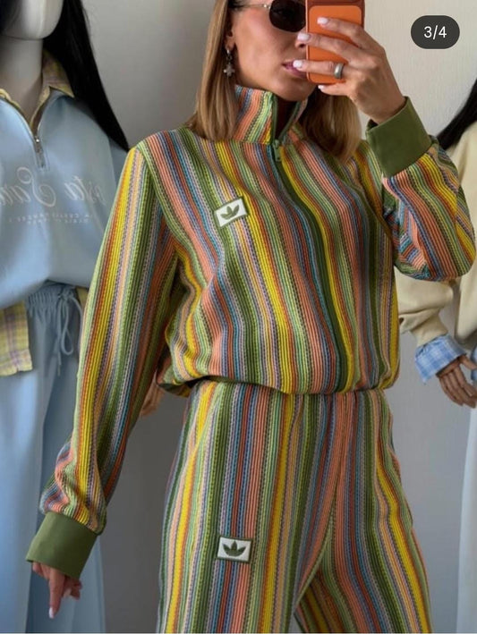 Beautiful striped crochet-knit multicolored tracksuit FT9485