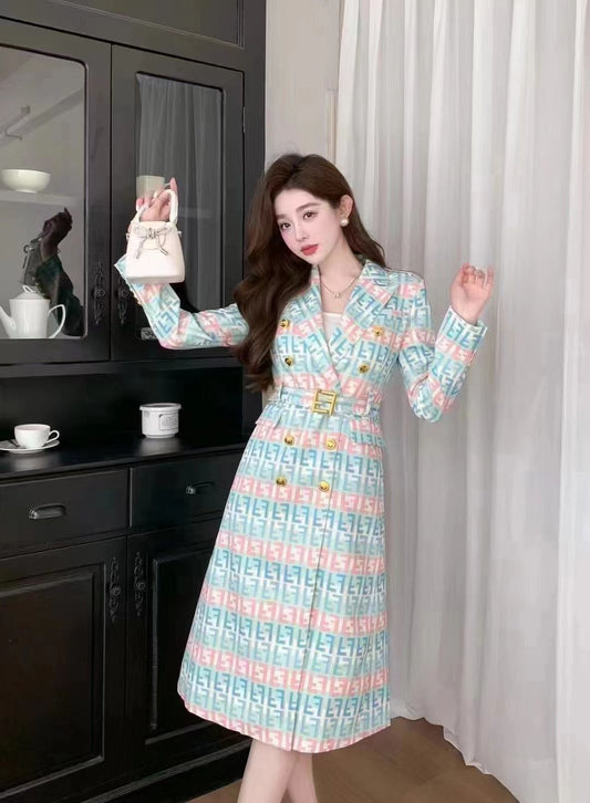 Beautiful long luxe coat with belt FT9487