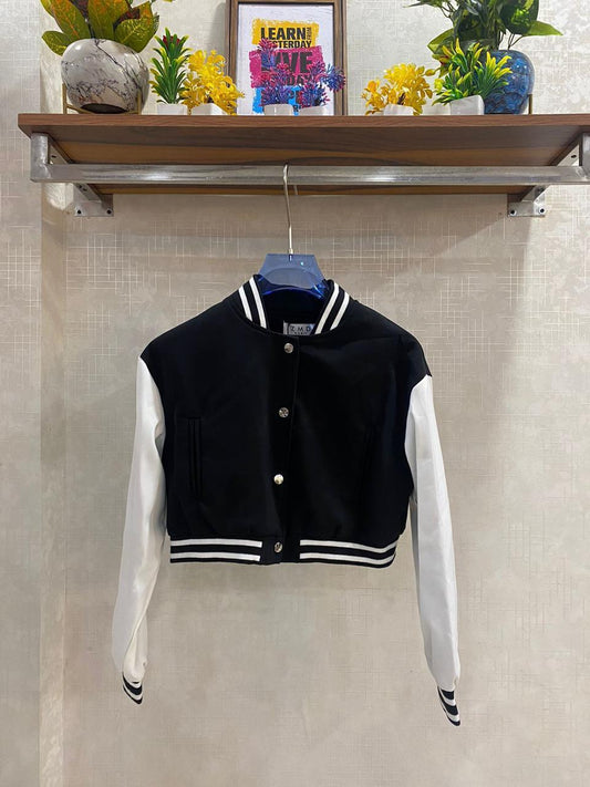 Beautiful Cropped jacket FT9489