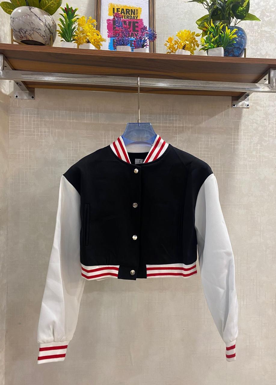 Beautiful Cropped jacket FT9489