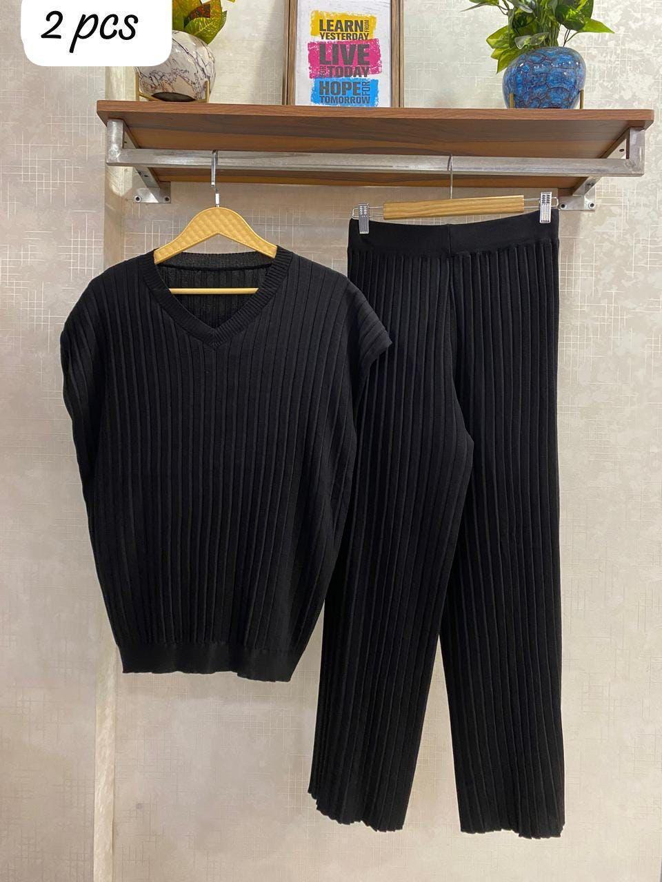 Beautiful V neck soft knit coord set FT943