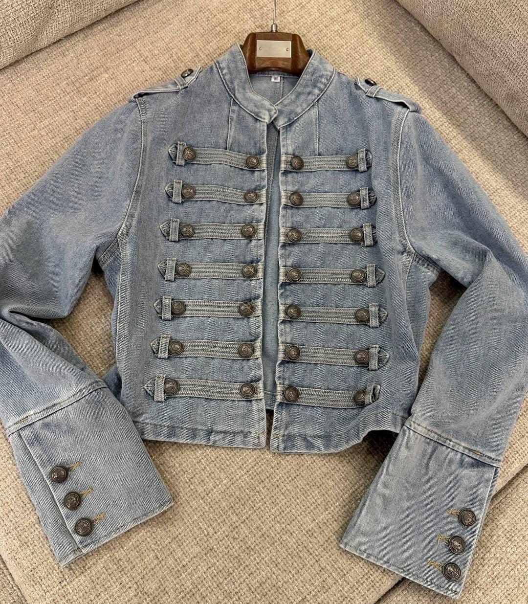 Elegant Napoleon jacket FT953