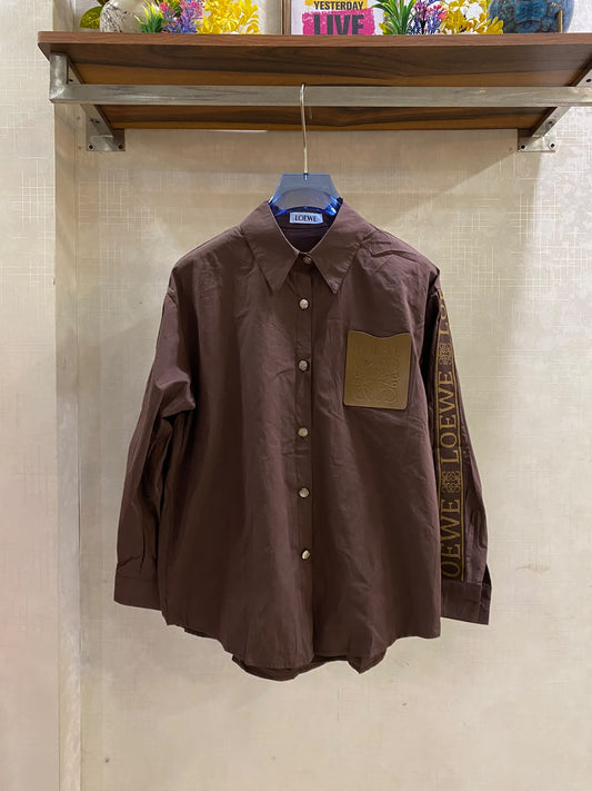 Beautiful embossed logo loewe shirt FT951