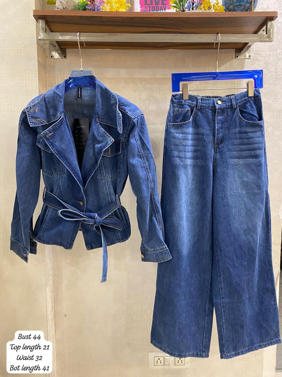 Elegant Denim co-ord set featuring a belted, pocket jacket and wide-leg flare denim pants FT958