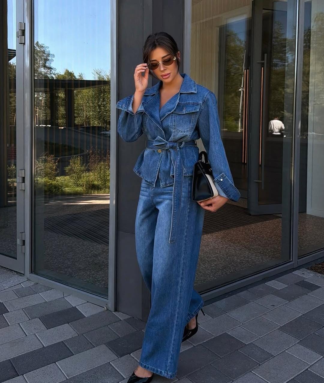 Elegant Denim co-ord set featuring a belted, pocket jacket and wide-leg flare denim pants FT958