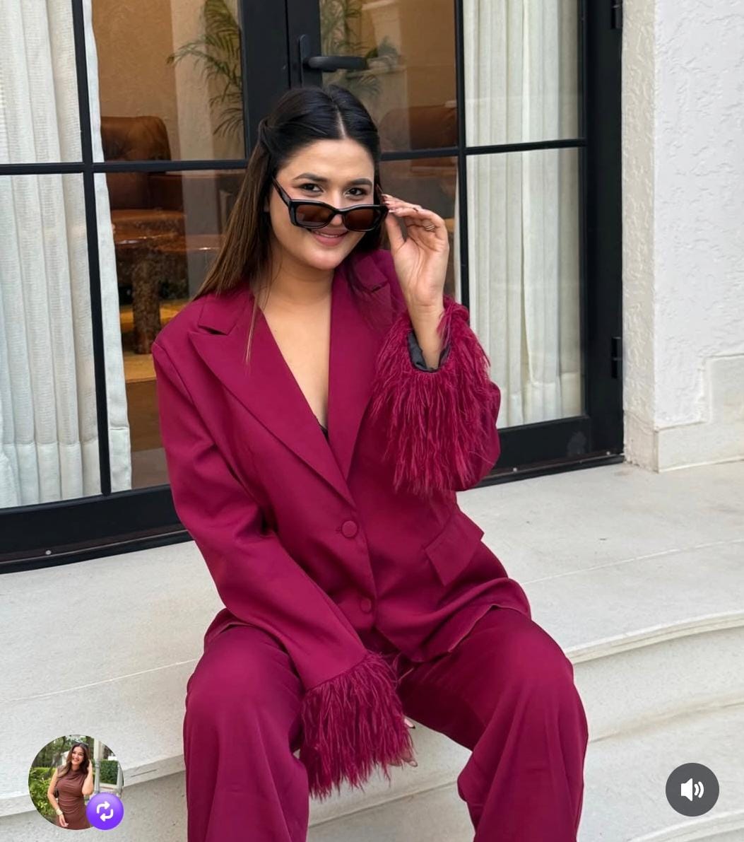 Burgundy Feather Blazer FT486