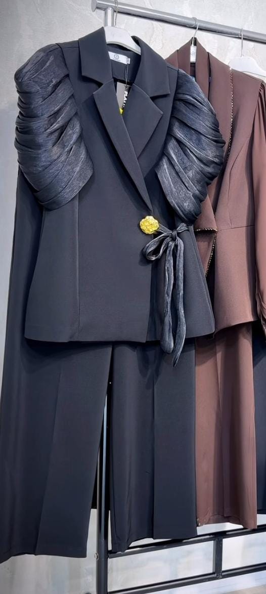 Elegant Wrap Blazer With Pants  One Size Fits FT659