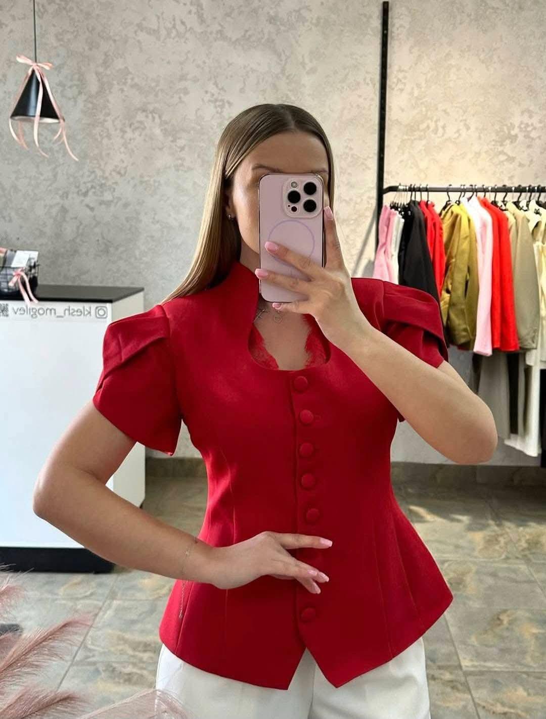 Buttoned Short Fitted Top FT894